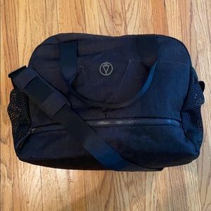 lululemon Everyday Practice Duffle 23L